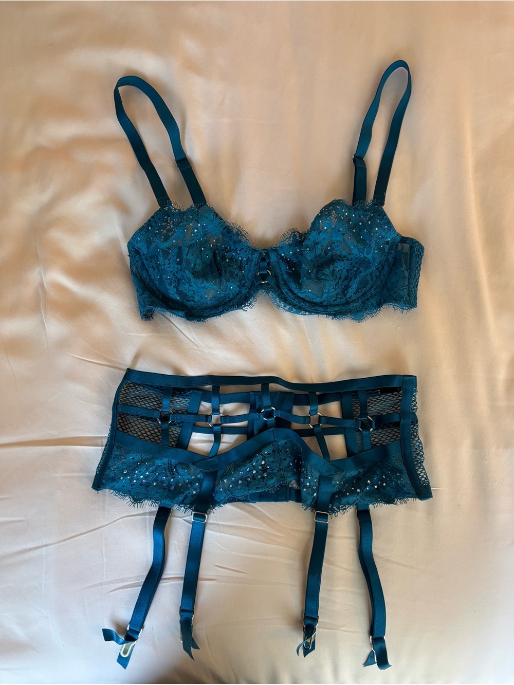 Victoria’s Secret Teal Lace Bra & Garter Belt Set